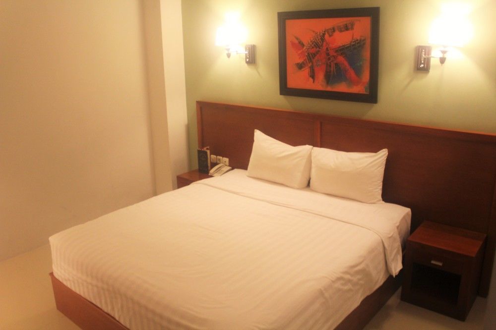 Prima Sr Hotel & Convention Yogyakarta Sleman  Kültér fotó